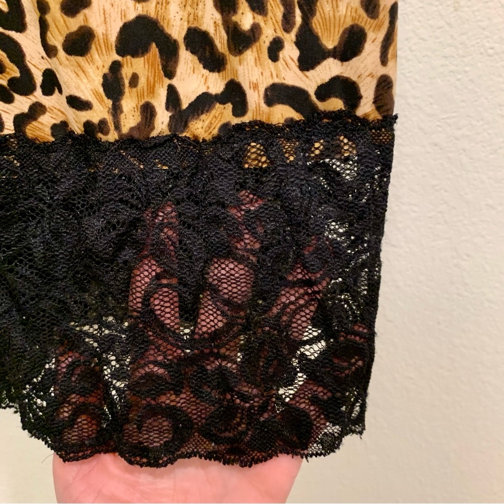 🐆 Leopard Print Negligee 🐆 - Picture 12 of 16